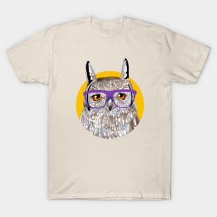 Smart Owl Glasses Portrait T-Shirt